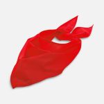 Шейный платок Bandana — знакомый с детства и вновь актуальный аксессуар. Платок можно использовать как головной убор