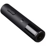 Электрический штопор Xiaomi Huo Hou Electric Wine Bottle Opener — незаменимый помощник для ценителей вина. Устройство позволяет всего за 6 секунд справиться с пробкой любой прочности и открыть бутылку.<br>Для управления девайсом достаточно всего одной кнопки. Нажмите кнопку снизу