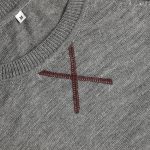 см</td><td>S<br></td><td>M<br></td><td>L<br></td><td>XL<br></td></tr><tr align="center"><td>A</td><td>50</td><td>52</td><td>54</td><td>56</td></tr><tr align="center"><td>B</td><td>72</td><td>72</td><td>73</td><td>73</td></tr><tr align="center"><td>C</td><td>76</td><td>77</td><td>78</td><td>78</td></tr></table><p>Допускаются отклонения в 5% от указанных параметров по размеру и цвету.</p></div>