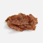 Вяленое мясо — прекрасный выбор в пользу питательного перекуса. Поможет отлично подкрепиться в путешествии или во время короткого перерыва на работе