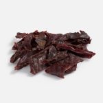Вяленое мясо — прекрасный выбор в пользу питательного перекуса. Поможет отлично подкрепиться в путешествии или во время короткого перерыва на работе