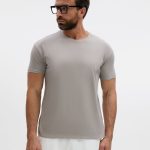 а также детские модели в линейке<br></li></ul><br><div id="tablemer"><img width="90" src="//files.giftsoffer.ru/images/tablemer/Tshirt_no_sleeve.svg"/><table border="1" cellpadding="5" cellspacing="0"><tr align="center"><td>Таблица размеров