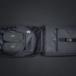 один из которых с портом USB для зарядки<br></li><li>2 органайзера для туалетных принадлежностей и электронных аксессуаров можно зафиксировать внутри рюкзака на липучках</li><li>Специальный тканевый карман с RFID-защитой<br></li><li>Непромокаемый чехол защитит под ливнем или от брызг при поездке на велосипеде или мотоцикле<br></li><li>Рюкзак закрывается на водонепроницаемую молнию YKK