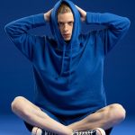 с чего начать.<br>Худи унисекс свободной посадки со спущенным плечом.<ul class="list"><li>Манжеты и низ изделия из основного полотна</li><li>Внутренние карманы в смещенном боковом шве</li><li>Капюшон с подкладкой из основного материала</li><li>Несъемный утягивающий шнур в капюшоне</li><li>Внутренняя сторона без начеса</li></ul><br><div id="tablemer"><img width="90" src="//files.giftsoffer.ru/images/tablemer/sweatshirt_dropped.svg"/><table border="1" cellpadding="5" cellspacing="0"><tr align="center"><td>Таблица размеров