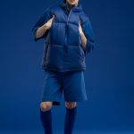 с чего начать.<br>Прямые шорты унисекс свободной посадки.<br><ul class="list"><li>Два боковых кармана</li><li>Эластичный пояс с утягивающим шнуром</li><li>Внутренняя сторона без начеса</li><li>Шнурок закреплен в поясе и замене не подлежит.<br></li></ul><br><div id="tablemer"><img width="90" src="//files.giftsoffer.ru/images/tablemer/pants_2.svg"/><table border="1" cellpadding="5" cellspacing="0"><tr align="center"><td>Таблица размеров
