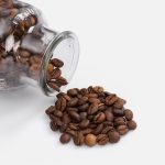 кто любит бодрящий вкус с изюминкой.<br><br>Coffeedence. Только уверенность.Состав: кофе натуральный жареный в зернах