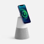 Cone Sonance — это элегантная Bluetooth-колонка с подсветкой и площадками для беспроводной зарядки смартфона и часов Apple Watch.<br><br>Два динамика мощностью 5 Вт наполнят звуком помещение площадью до 30 м². Емкая встроенная батарея позволяет использовать колонку и лампу без привязки к розетке.<br><br>Cone Sonance  совместима со всеми смартфонами