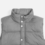 см</td><td>S<br></td><td>M<br></td><td>L<br></td><td>XL<br></td><td>XXL<br></td><td>3XL<br></td></tr><tr align="center"><td>A</td><td>57</td><td>59</td><td>61</td><td>63</td><td>65</td><td>67</td></tr><tr align="center"><td>B</td><td>71</td><td>73</td><td>75</td><td>77</td><td>79</td><td>81</td></tr></table><p>Допускаются отклонения в 5% от указанных параметров по размеру и цвету</p></div>