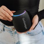 1 А (и более)</li><li>Защита от воды по стандарту IPX7<br></li><li>В комплекте зарядный кабель USB Type-C и AUX-кабель<br></li></ul>