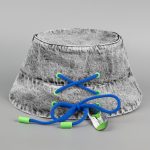 рекомендуем заказывать установку люверсов у нас.<br><br>Если вы хотите