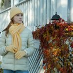 ширина 9 см.<br><br>Поставляют в пакете с липким краем. 