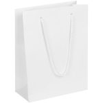Пакет из бумаги Snow White Kraft плотностью 160 г/м².<br>Длина шнуров 40 см. <br>Выдерживает вес до 0