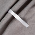 Сатиновая лента — это мягкая лента из полиэстера со специальным плетением