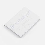 а еще серебристое голографическое тиснение на самой упаковке и ежедневнике с главным — и всегда актуальным — пожеланием. В такой компании блестящие идеи