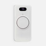 то кабель вообще не нужен. Наглядный индикатор заряда в процентах.<br><ul class="list"><li>Литий-полимерный аккумулятор</li><li>Емкость: 10 000 мАч</li><li>Количество циклов заряда-разряда: не менее 500</li><li>Входные параметры:<br>– Гнезда Type-C