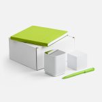 <p>Подарочный набор с антистрессом — для оазиса спокойствия в офисе! Набор Square поможет невозмутимо балансировать между бесконечными дедлайнами и напряженными совещаниями