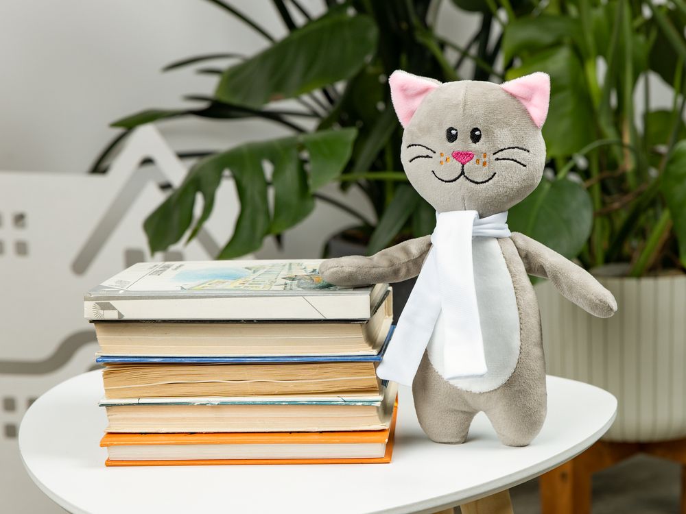 Мягкая игрушка Beastie Toys, котик с шарфом