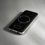 это обычное явление при быстром заряде смартфона<br></li></ul>Внимание! Не все модели смартфонов поддерживают функцию беспроводной зарядки.