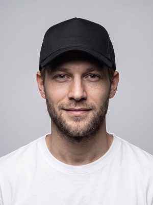 Бейсболка Basic с сеткой, черная
