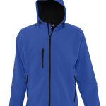 Мужская куртка из трехслойного материала Softshell с анатомичным кроем. Идеально подходит для зимних видов спорта и активного отдыха. <br><ul class="list"><li>Двухшовный комфортный капюшон с утягивающим шнуром</li><li>Карманы на молнии: два боковых