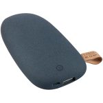 <p>Они сошлись — Power Bank и камень. Эргономичный дизайн