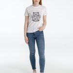 см</td><td>S<br></td><td>M<br></td><td>L<br></td><td>XL<br></td></tr><tr align="center"><td>A</td><td>45</td><td>46</td><td>48</td><td>51</td></tr><tr align="center"><td>B</td><td>58</td><td>61</td><td>61</td><td>65</td></tr></table><p>Допускаются отклонения в 5% от указанных параметров по размеру и цвету.</p></div>