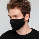 если:<br><ul class="list"><li>вы хотите меньше трогать лицо руками</li><li>у вас есть признаки респираторной инфекции</li><li>вы общаетесь или недавно общались с человеком