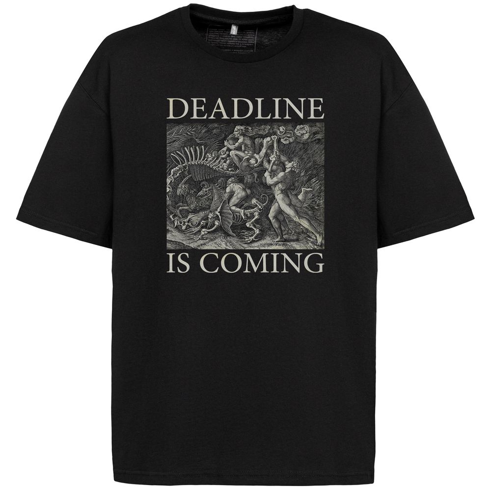 Футболка оверсайз Deadline