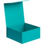 с крышкой на магните.<br><br>Конструкция коробки предусматривает наличие технологического зазора шириной до 2 мм по линии сопряжения короба и крышки.
