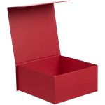 с крышкой на магните.<br><br>Конструкция коробки предусматривает наличие технологического зазора шириной до 2 мм по линии сопряжения короба и крышки.