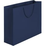 Пакет из гладкой дизайнерской бумаги Burano 270 г/м².<br><br>Выдерживает вес до 1