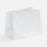 Пакет из крафтовой бумаги 150 г/м².<br> <br>Выдерживает вес до 0