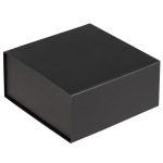 Коробка изготовлена из переплетного картона