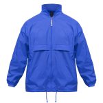 <ul class="list"><li>Ветровка на молнии с капюшоном</li><li>Без подкладки</li><li>Один карман с правой стороны</li><li>Капюшон убирается в воротник</li><li>Манжеты на резинке